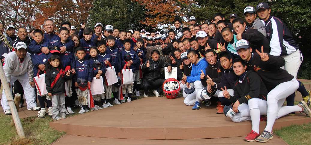 石巻の少年野球チームが5度目の来校 浦学野球部と交流 浦和学院高校硬式野球部