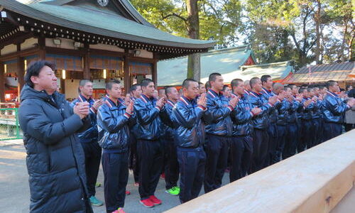 浦和学院が初詣マラソンで始動、甲子園優勝を誓う